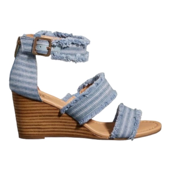 NEW Dolce by Mojo Moxy Cassie Jean Wedge Sandals Sz 7 - Picture 2 of 4